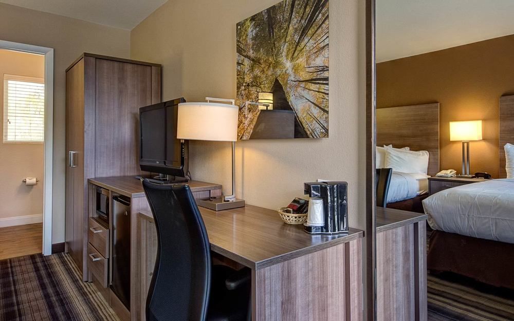 Boulder University Inn Ngoại thất bức ảnh