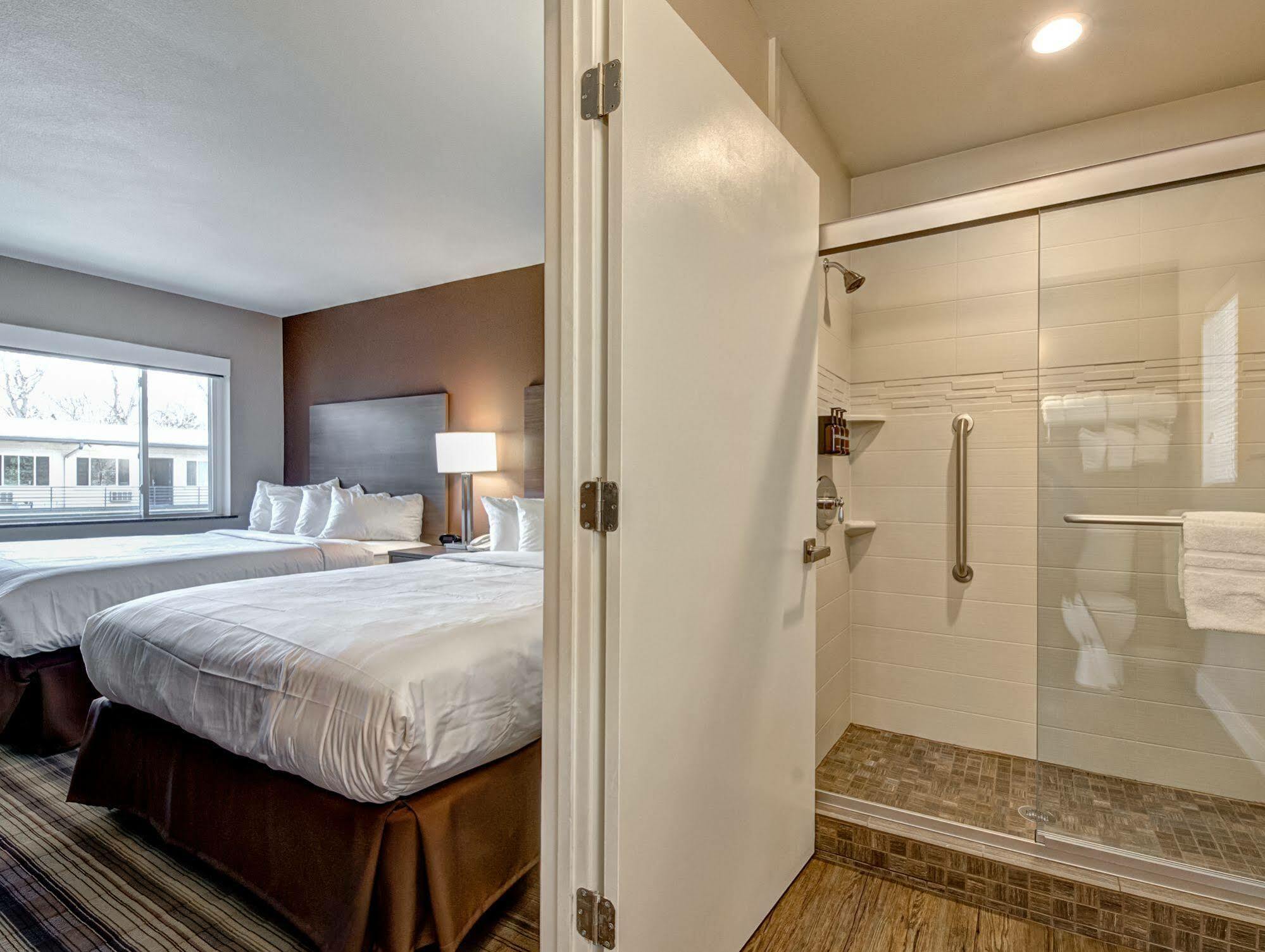 Boulder University Inn Ngoại thất bức ảnh